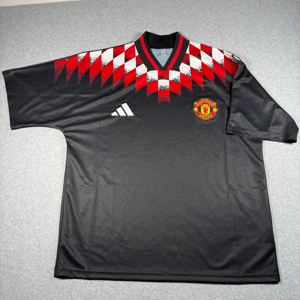 Adidas Manchester United FC Street Jersey Mens Large Black Red KH4804 NWT